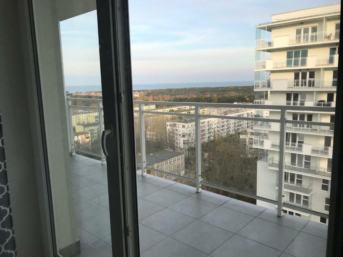 Wiezowiec Ocean Spokojny Danzica Esterno foto
