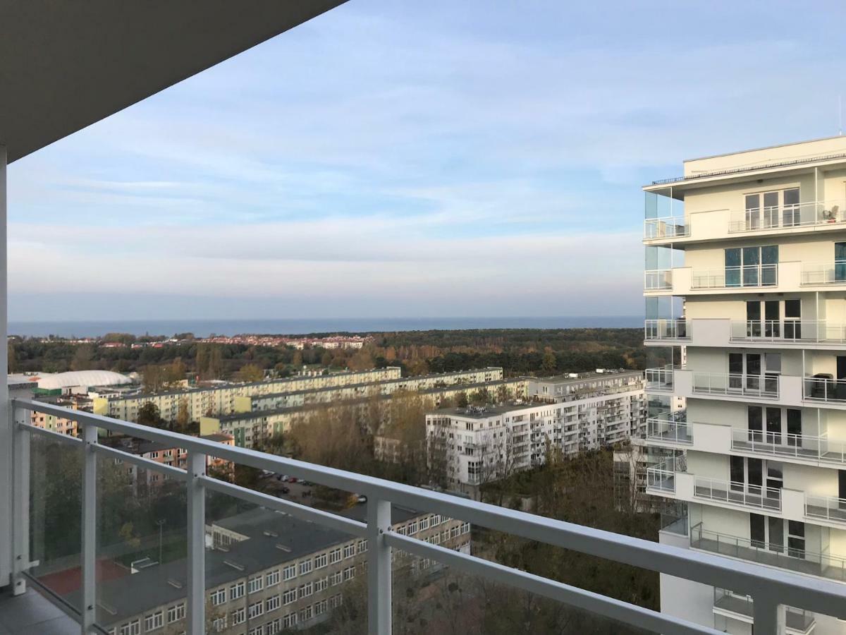 Wiezowiec Ocean Spokojny Danzica Esterno foto