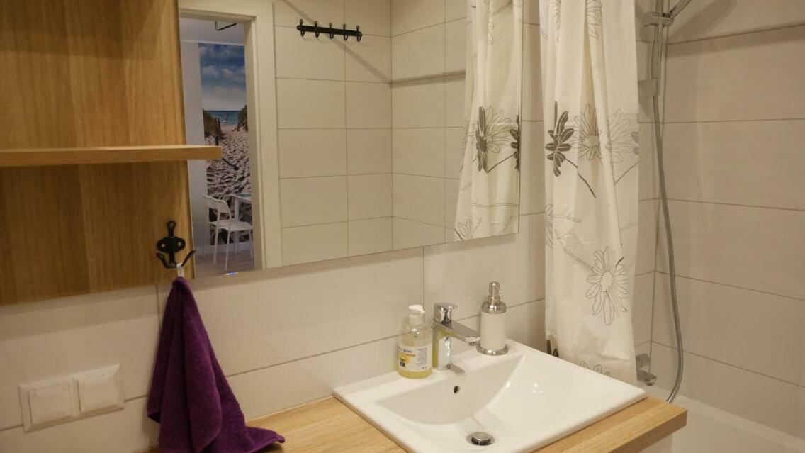 Wiezowiec Ocean Spokojny Danzica Esterno foto